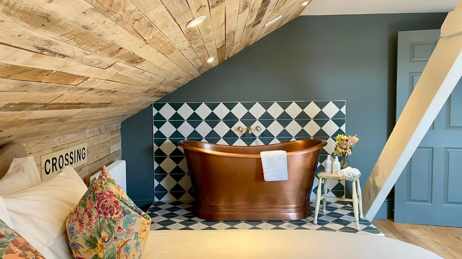 Railway House York By Chateau Anna 0*,